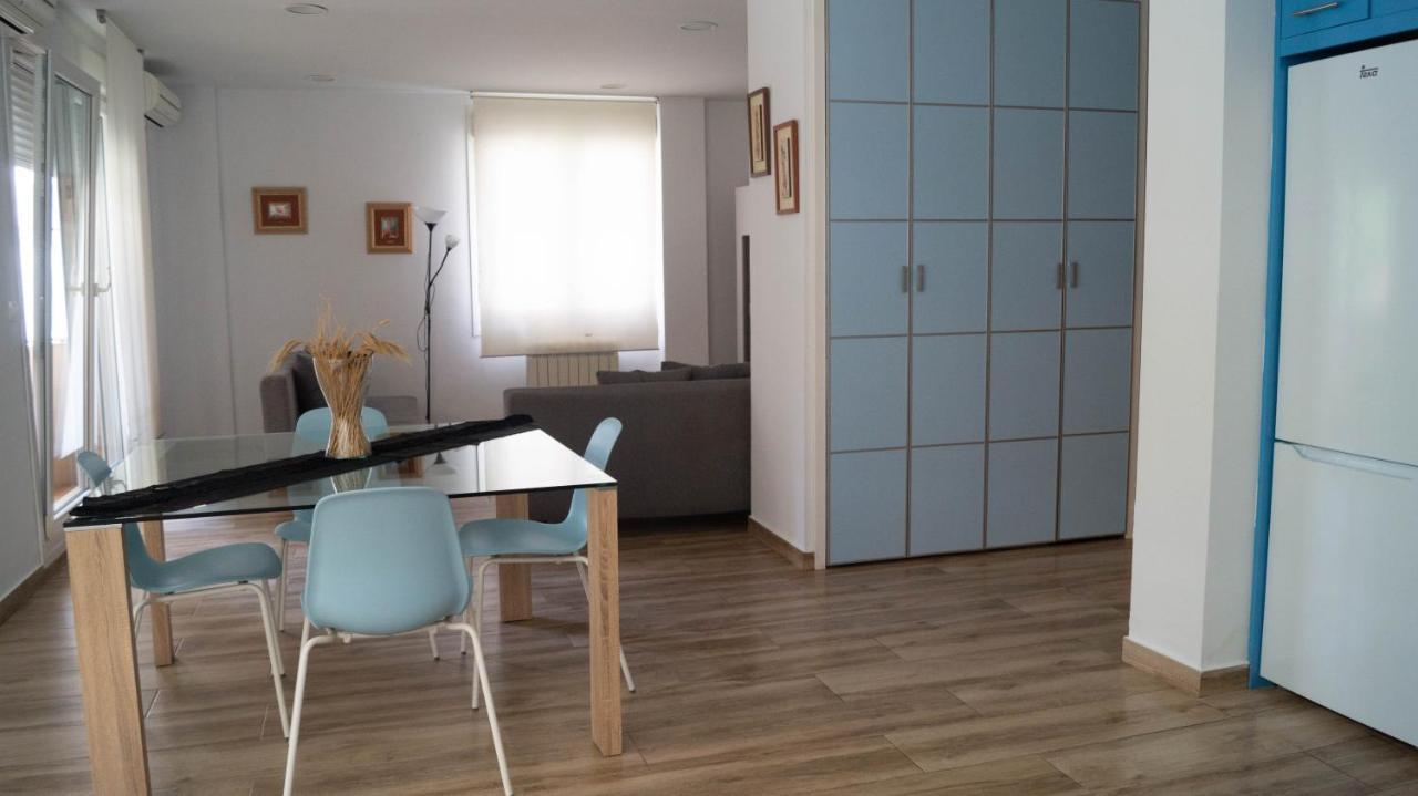 Zaragoza Y Sus 2 Catedrales Apartment Exterior photo